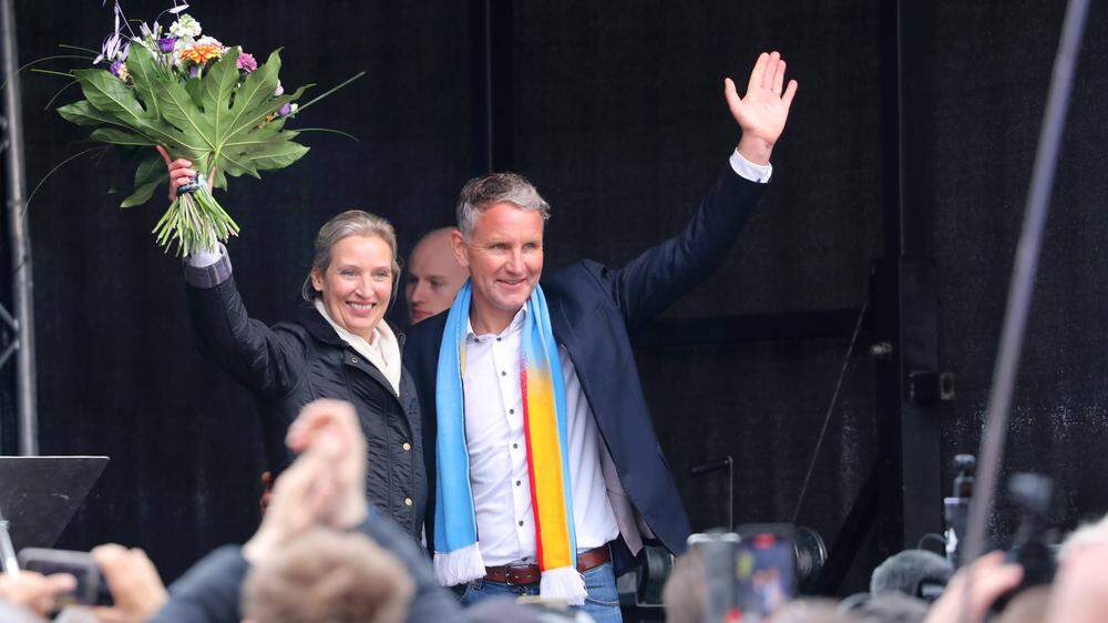 Haben leicht lachen: AfD-Bundessprecherin Alice Weidel und der Vorsitzende der AfD Thüringen, Björn Höcke