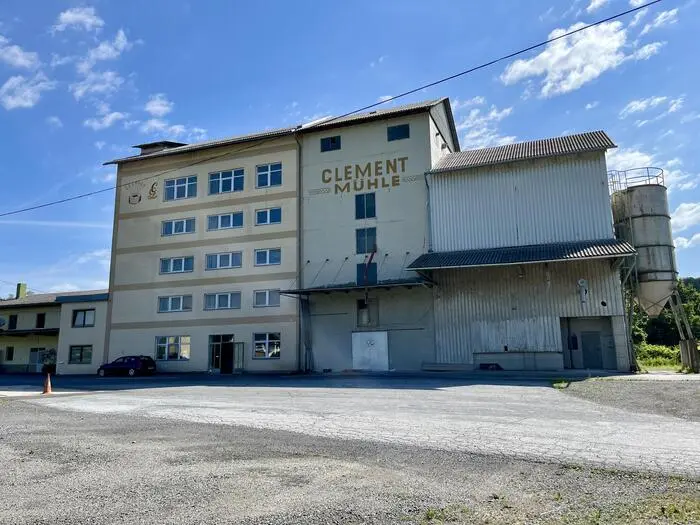 1834 kauften Vorfahren des heutigen Geschäftsführers Gottfried Clement die Mühle