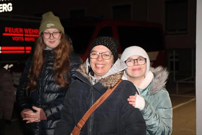 Wer noch nicht genug hatte, konnte sich bei der Aftershowparty in den Stadtsälen mit Musik der Gruppe „Sunnseitn“ noch ordentlich austoben.