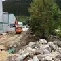 Die B72 ist in Bau, der Hirchbach plätschert wieder ganz friedlich in seinem neu befestigten Bachbett
