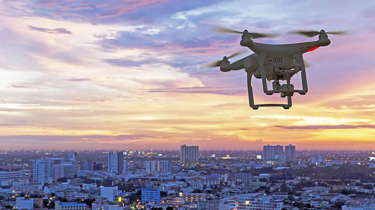 Immer öfter steigen Drohnen in den Himmel auf. Auch dieser Verkehr braucht klare Regeln