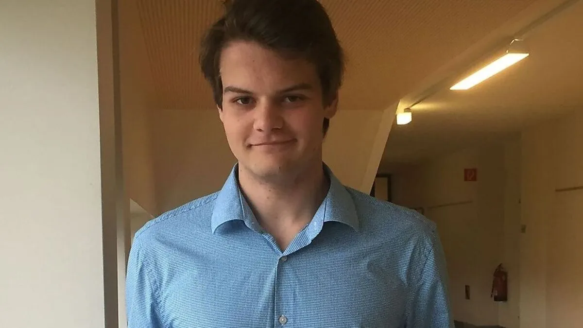 Tristan Leiter aus Aigen im Ennstal trumpft mit Wissen zu Geografie und Wirtschaftskunde auf 