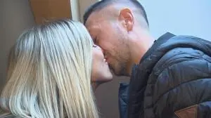 Silke und Simon sind frisch verliebt und wohnen mittlerweile zusammen auf Simons Hof