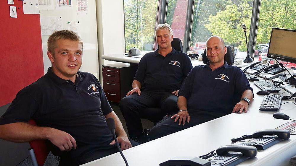 Haben alles unter Kontrolle: Thomas Kölbl, Manfred Steinbrenner und Karl Löscher (von links), stellvertretend für alle sieben Kapfenberger Feuerwehren