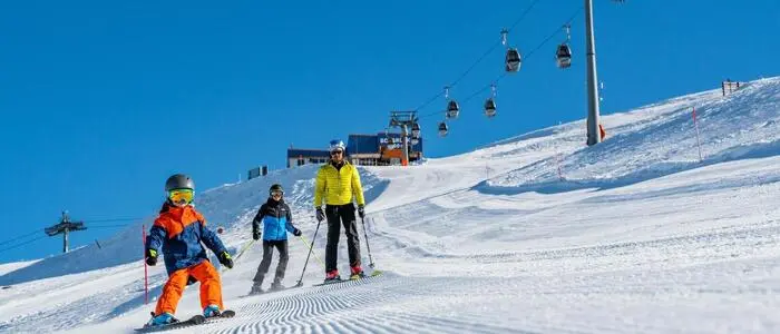 Breitensport oder nur mehr für Besser-Verdiener? Skifahren wird auch heuer teurer