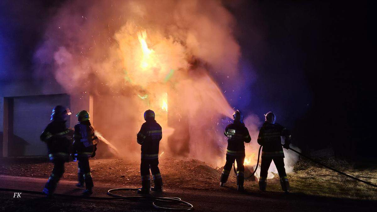 Vier Feuerwehren und 39 Feuerwehrmitglieder waren im Einsatz