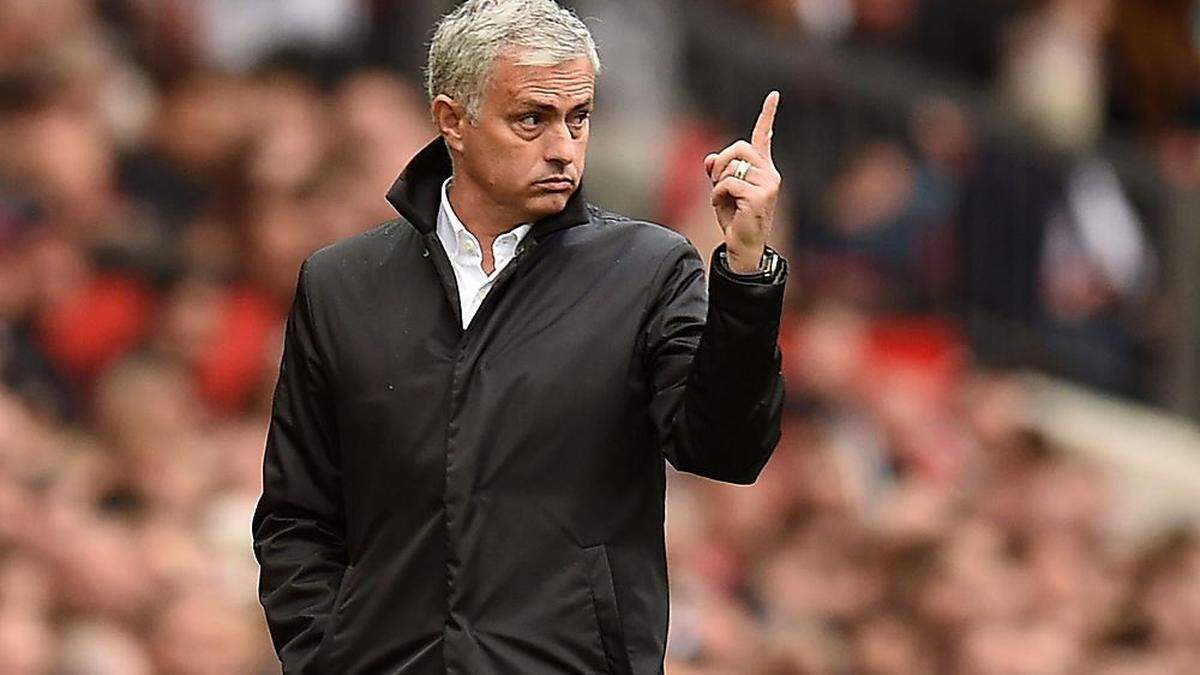 Mit Jose Mourinho ist United auch sportlich bestens unterwegs