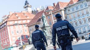 Die Polizei verstärkt die Sicherheitsvorkehrungen  | Die Polizei verstärkt die Sicherheitsvorkehrungen 