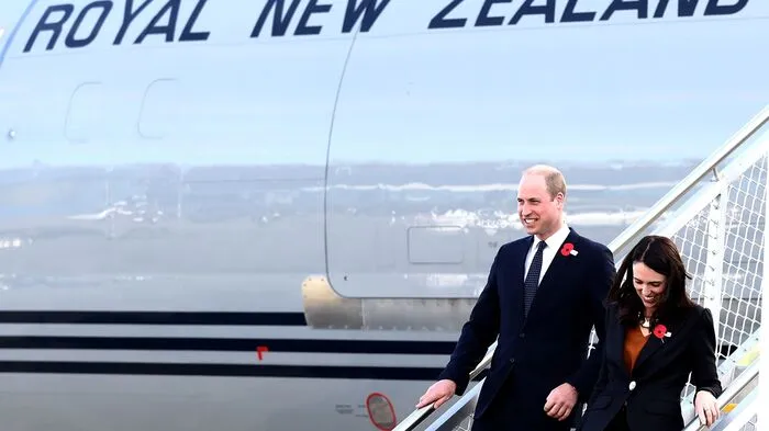 Vor knapp sechs Wochen wurde Neuseeland von einem Terror-Angriff mit 50 Toten erschüttert - nun besuchte Prinz William das ferne Land.