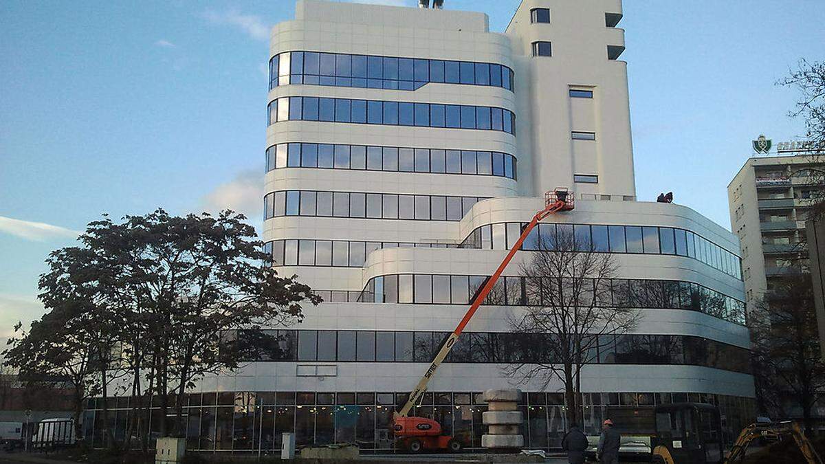 Der Turm gehört nun einem Immo-Fonds