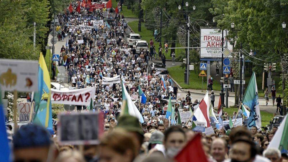 Friedlicher Massenprotest auch am Samstag gegen Lukaschenko in Weißrussland