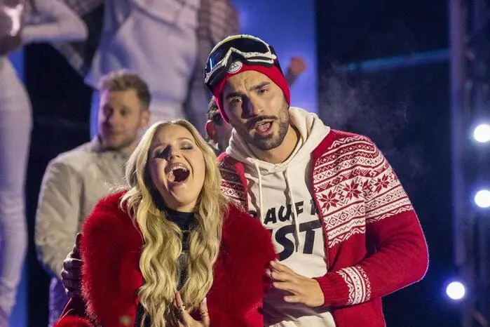 Die Stars der volkstümlichen Musik und des Schlagers präsentieren ihre Hits bei der größten Après Ski Party in Bad Kleinkirchheim. Stefanie Hertel und Marco Ventre führen wieder durch den Abend.
Bild: Natalie Holzner, Mountain Crew