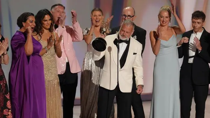 Das Team von „The Pitt“ erhielt die Auszeichnung für die beste Drama-Serie