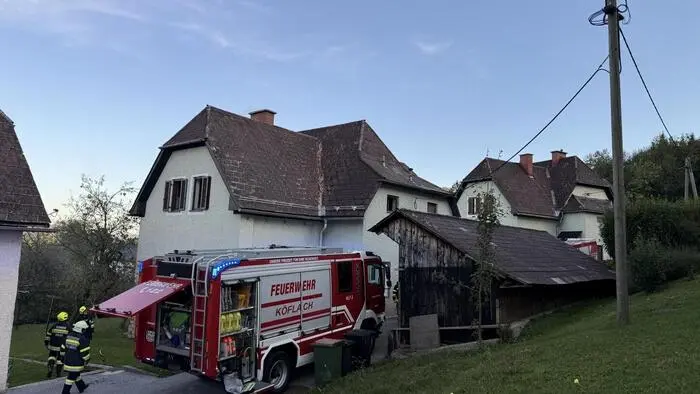 In Puchbach kam es in einem Wohnhaus zu einer Rauchentwicklung, verursacht wohl durch eine Kaminverpuffung