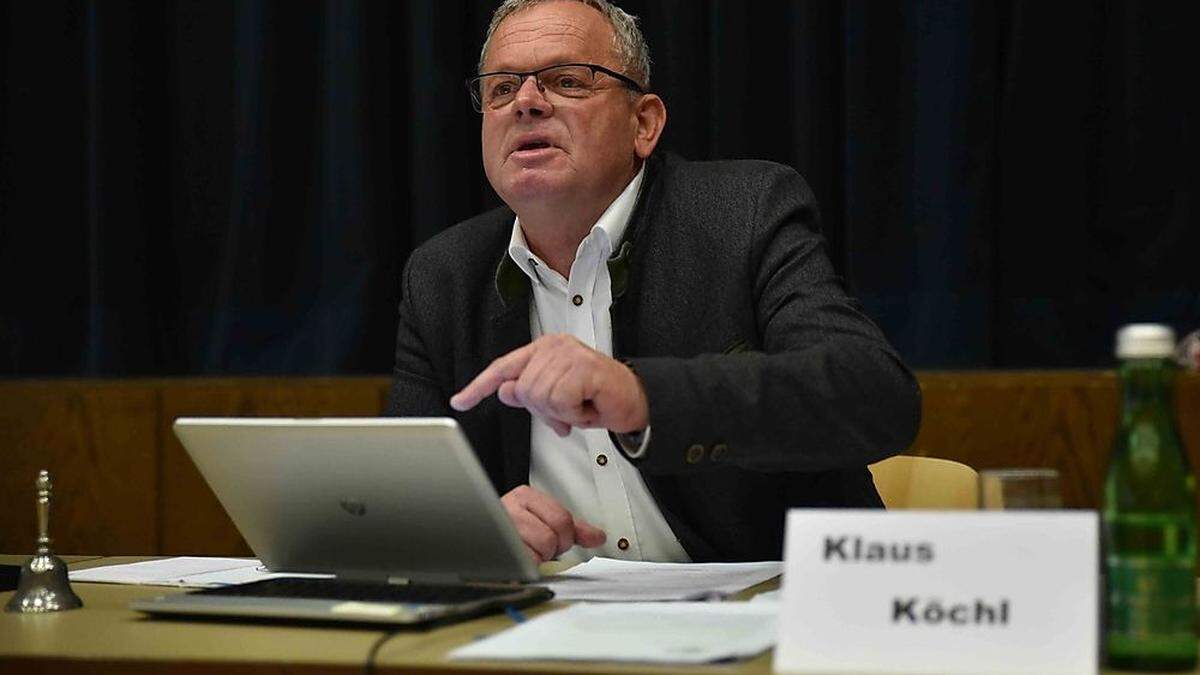 Bürgermeister Klaus Köchl verteidigte die Kosten für das geplante Bildungszentrum, die Opposition schäumte