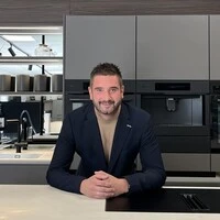 Elektromeister Daniel Mühlak hat sich mit dem neuen Fachgeschäft ein weiteres Standbein geschaffen