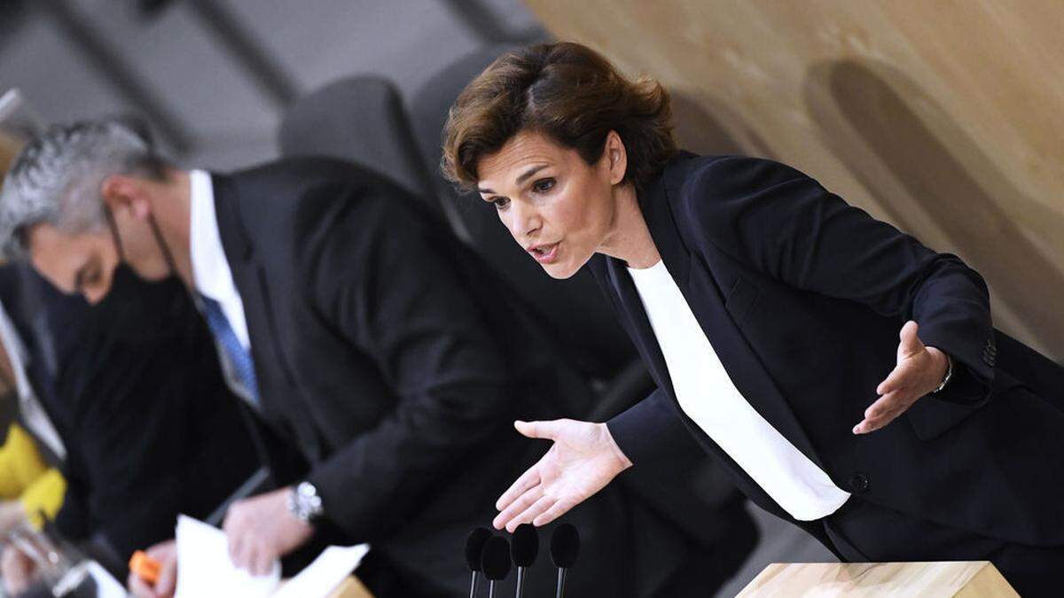 SPÖ-Chefin Pamela Rendi-Wagner fordert Maßnahmen gegen die Teuerung