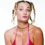 Whigfield sang 1994 vor dem Spiegel voller Vorfreude auf ihre "Saturday Night" - die Ausgeh- und Vorglühhymne der 90er war geboren