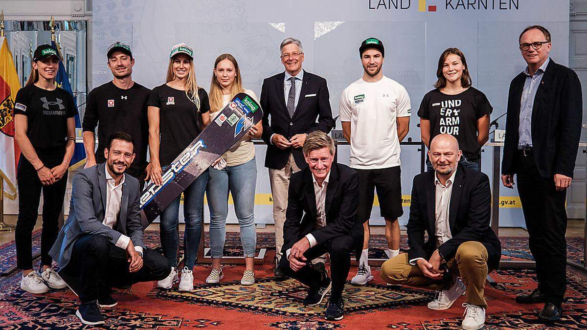 Im Spiegelsaal der Landesregierung wurde das Weltcup-Rennen auf der Simonhöhe präsentiert