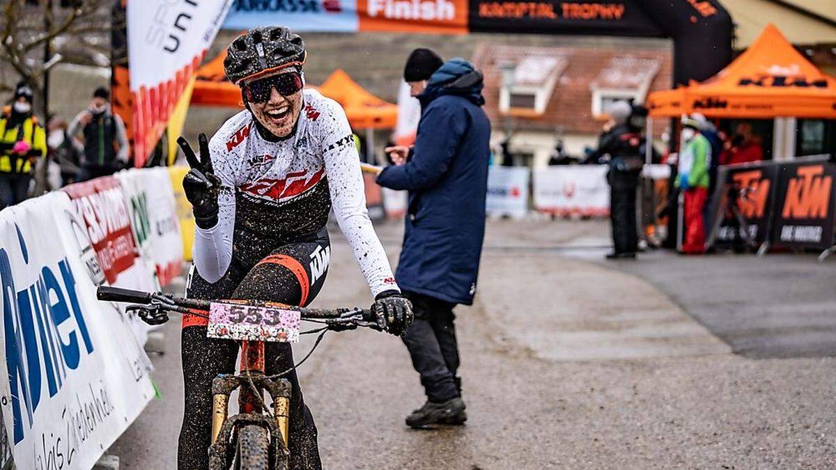 Katharina Sadnik kann nach Rang zwei bei der Salzkammergut Trophy wieder lachen