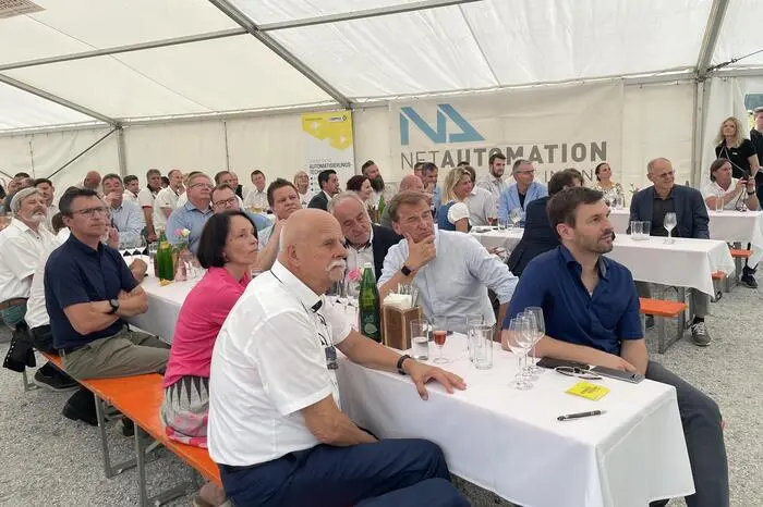 Zahlreiche Besucherinnen und Besucher folgten der Einladung.