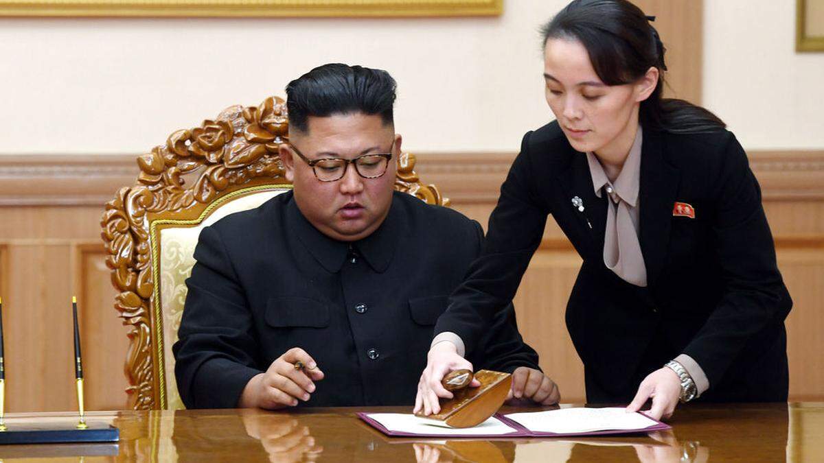Kim Jong-un mit Schwester Kim Yo-jong