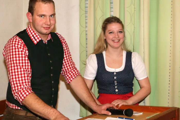 2016 am Programm standen unter anderem: der Bezirksbauernball in Fohndorf, Skiausflug nach Saalbach-Hinterglemm sowie das Binden des Maibaumkranzes.