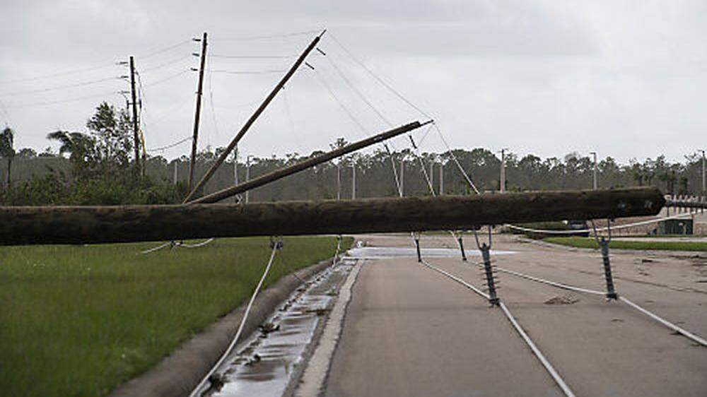 Kaputte Stromleitungen in Florida