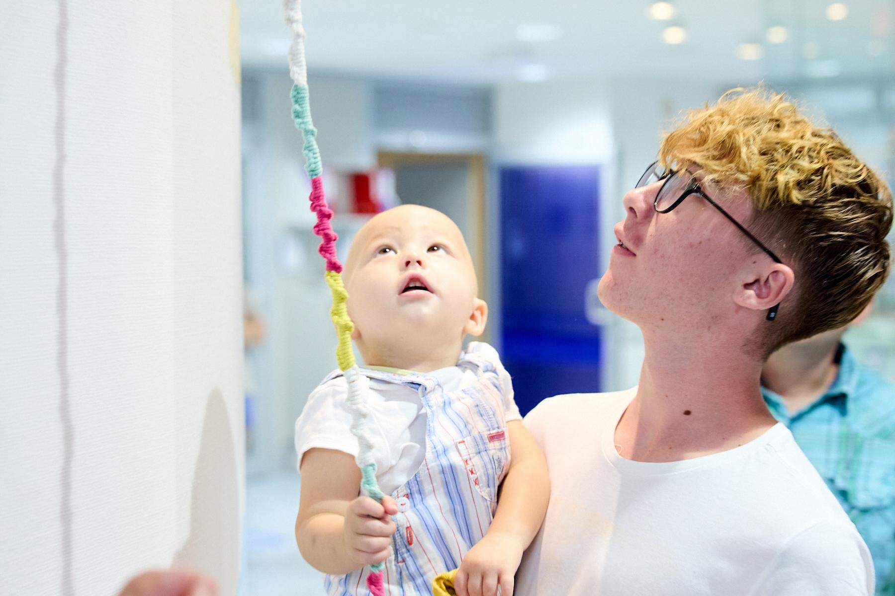 Kinderkrebsstation Graz: Wenn kleine Helden die Glocke läuten
