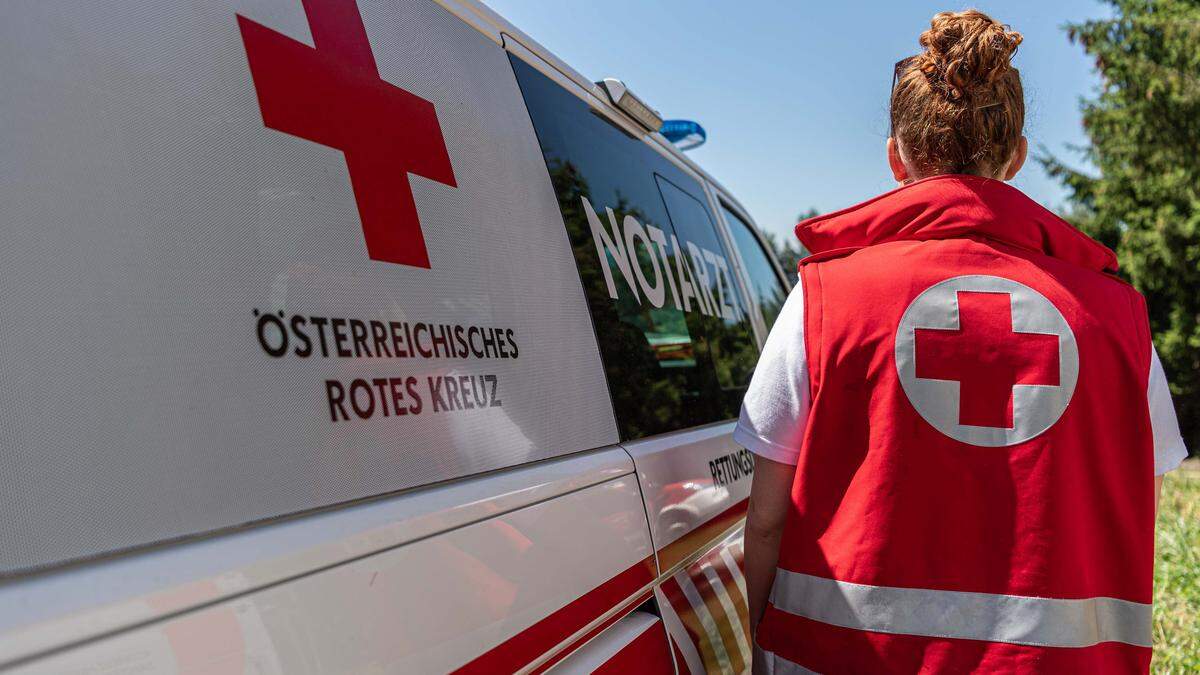 Der Bub wurde vom Roten Kreuz in die Kinderchirurgie des LKH Graz gebracht