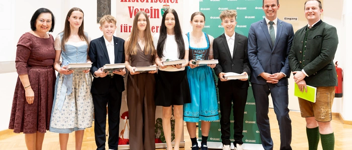 Unter anderem erhielten Mija Pavlović, Anna Müllner, Christoph Vas, Tina Korak, Laura Schörkmayer und Raphael Thurner von der MS Langenwang eine Auszeichnung