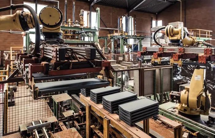 Dachziegel aus Gleinstätten in der Steiermark werden in acht Länder exportiert