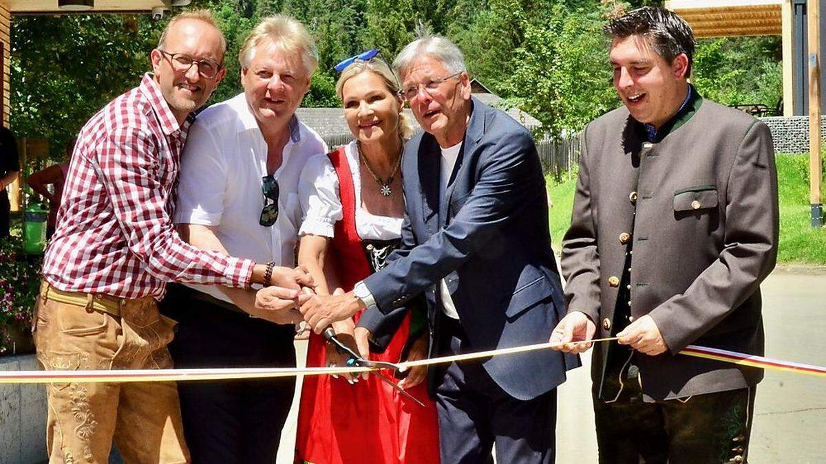 Klaus Schrittesser, Leopold Astner, Parkmanagerin Dagmar Gietmann, Peter Kaiser und Christoph Staudacher