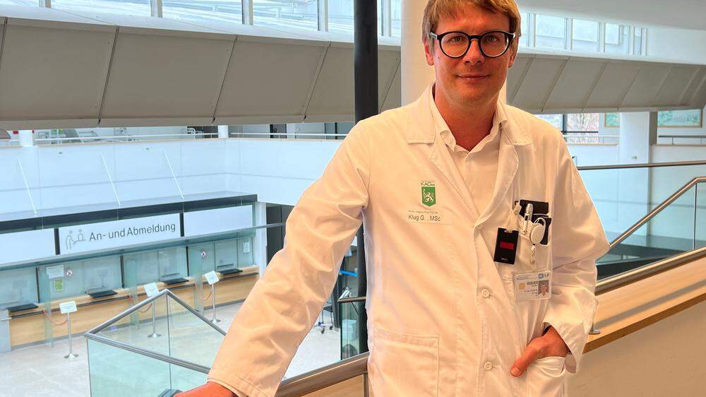 Seit 1. Jänner 2023 ist der Kardiologe Gert Klug (44), der jahrelang an der Uniklinik Innsbruck tätig war, Leiter der Abteilung Innere Medizin am LKH Hochsteiermark, Standort Bruck an der Mur