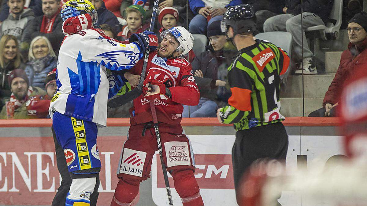 Im diesjährigen Play-off-Duell werden Emotionen erwartet. 2021 fand das Viertelfinale zwischen KAC und VSV unter Ausschluss der Fans statt (Corona)