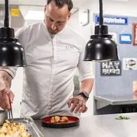 Macht aus wenigen Zutaten großen Geschmack. Moin-Küchenchef Daniel Marg