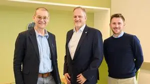 Silicon Alps Cluster-Geschäftsführer Robert Gfrerer, Josef Preishuber-Pflügl und Lukas Lassbacher