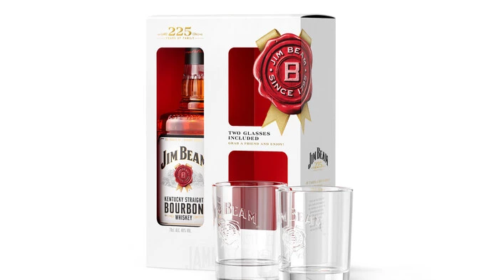 Jim Beam 225-Jahre Jubiläums-Geschenkpackung mit 2 Gläsern zum Anstossen: Für kleine und große Momente. Gesehen bei Merkur und Interspar.