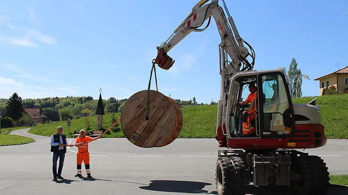 Breitbandausbau ist das größte Projekt für 2022 in Groß St. Florian, wie Bürgermeister Alois Resch erklärt