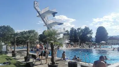 Zahlreiche Schwimmer freuen sich auf das Schwimmen