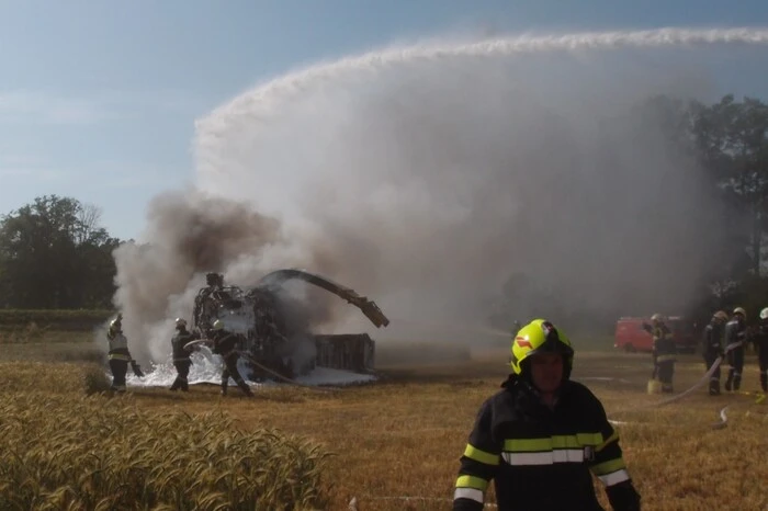 Bei den Löscharbeiten waren die Feuerwehren Halbenrain, Dietzen, Weixelbaum, Bad Radkersburg, Altneudörfl und Goritz bei Radkersburg mit 11 Fahrzeugen und 62 Mann im Einsatz.
