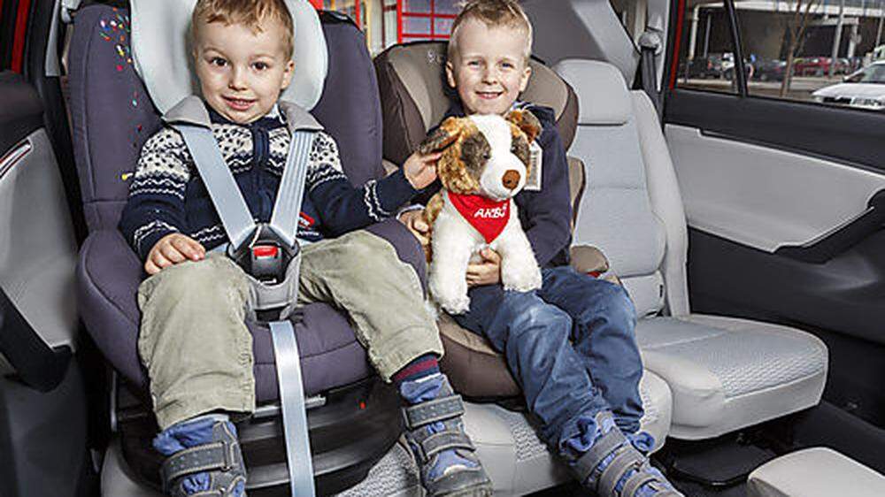 Für die Sicherheit der Kleinen im Auto ist der richtige Kindersitz entscheidend