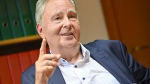 Klaus-Peter Haberl sieht KI als Chance und Hilfsmittel, auch in den Schulen