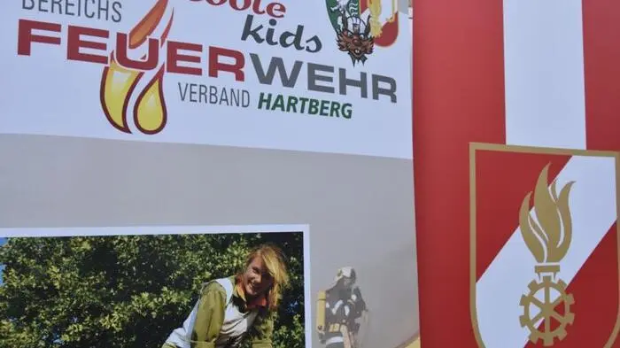 "Coole Kids" von der Feuerwehr kämpften sich am Samstag, 1. Juli, beim Bereichsfeuerwehr-Jugendleistungsbewerb und dem Bewerbsspiel des Bereichsfeuerwehrverbandes Hartberg in St. Johann bei Herberstein durch die Bewerbe.