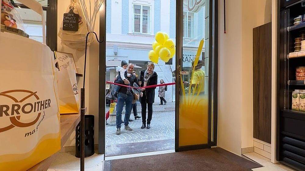 Die &quot;Wienerroither&quot;-Filiale in der Klagenfurter Fußgängerzone erstrahlt im neuen Glanz