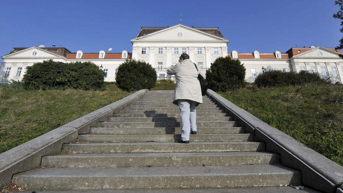 Das ehemalige Kinderheim im Schloss Wilheminenberg