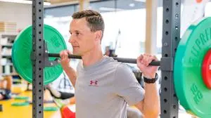 Fitnesskolumnist, 21.08.2019, Raiffeisen Sportpark, Sportwissenschaftler und Trainer Bernd Marl zeigt Kleine Zeitung Leserinnen und Lesern in Videos, wie man zu mehr Bewegung im Alltag findet, Video Kolumne, Training mit Verstand,Fitness