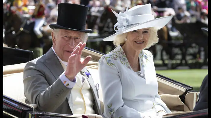 König Charles und Gattin Camilla