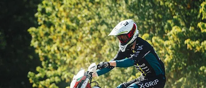 Spektakulär. Valentino Hutter beim EM-Auftakt in Ungarn