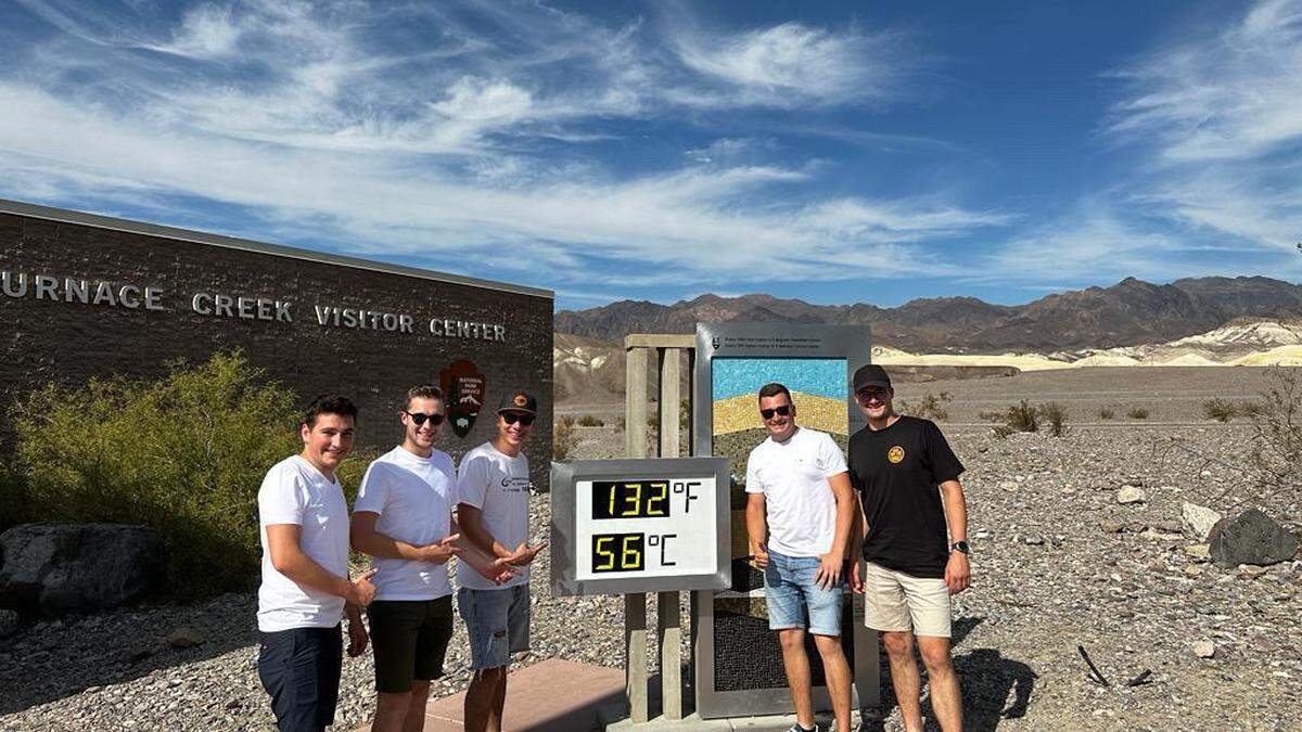 Markus, Georg, Martin, Daniel und Stefan im Death Valley